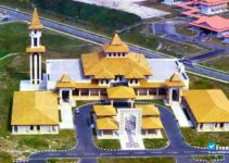 Cheapest University in Brunei